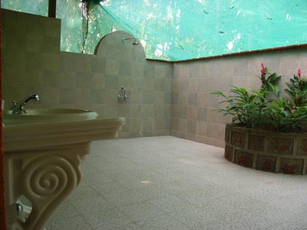 Dudhsagar Plantation Villa Cormonem Phòng bức ảnh